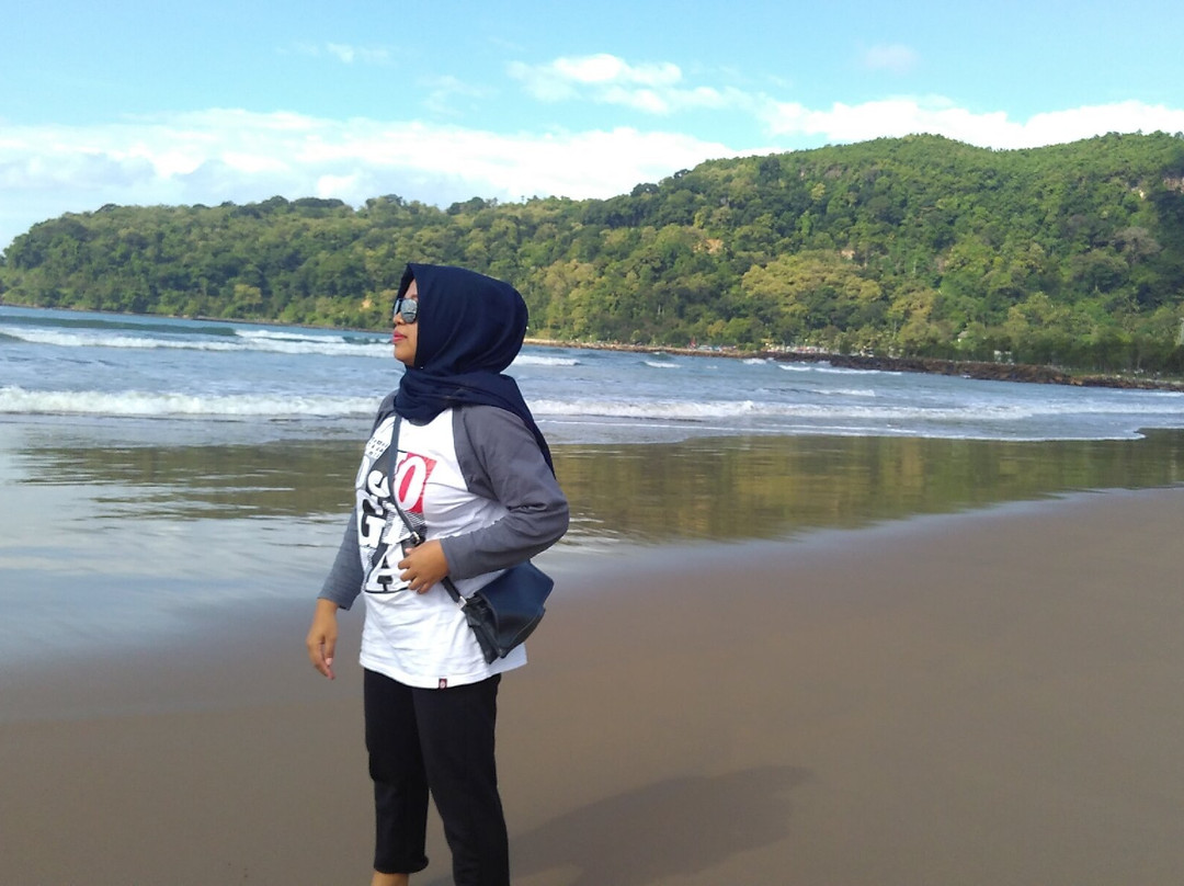 Teleng Ria Beach景点图片