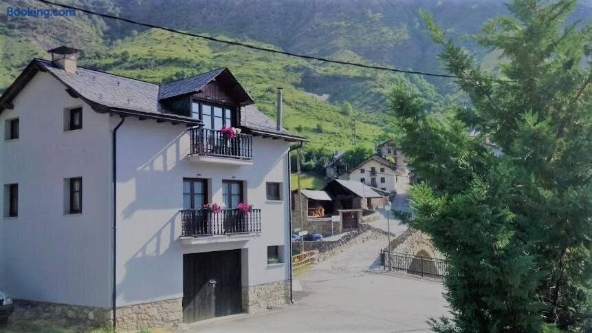 Apartaments Pont Romànic