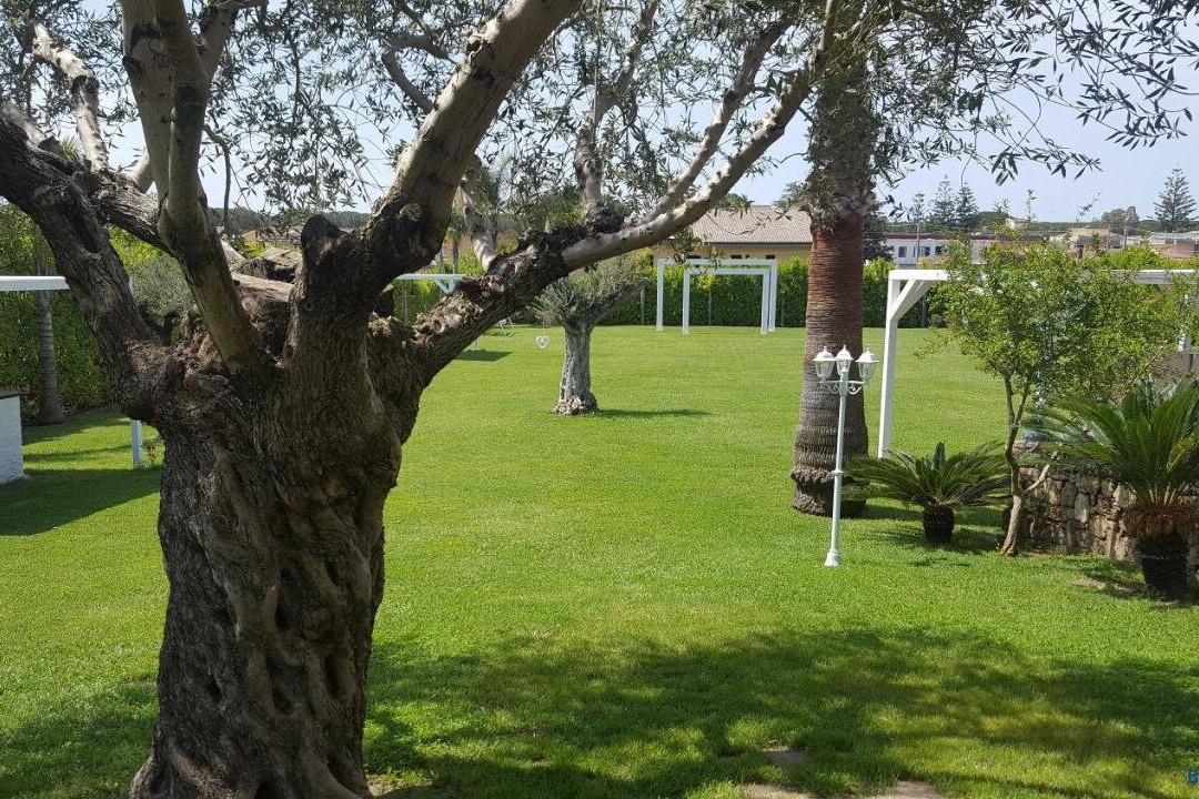 Laura酒店住宿-Torre dei Mori Banqueting & Boutique Restaurant