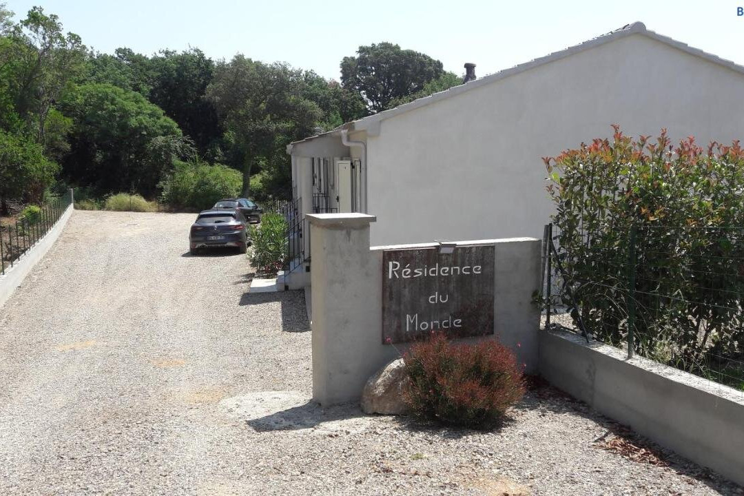 Residences Du Monde