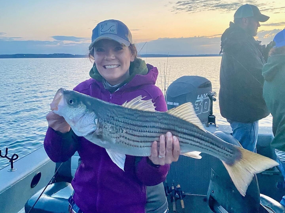 Guaranteed Guide Service Lake Texoma-Pottsboro必去景点