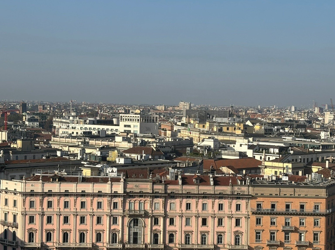 Shopping in Milan - Shopper in Milan-米兰必去景点