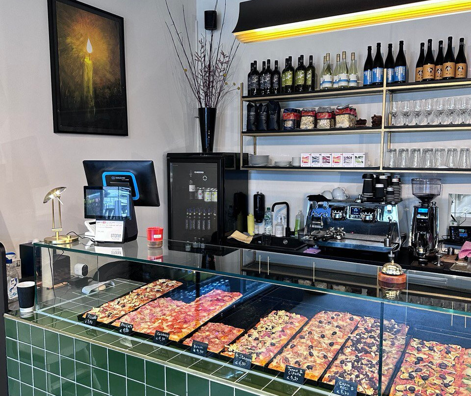 Storia, Pizza Al Taglio