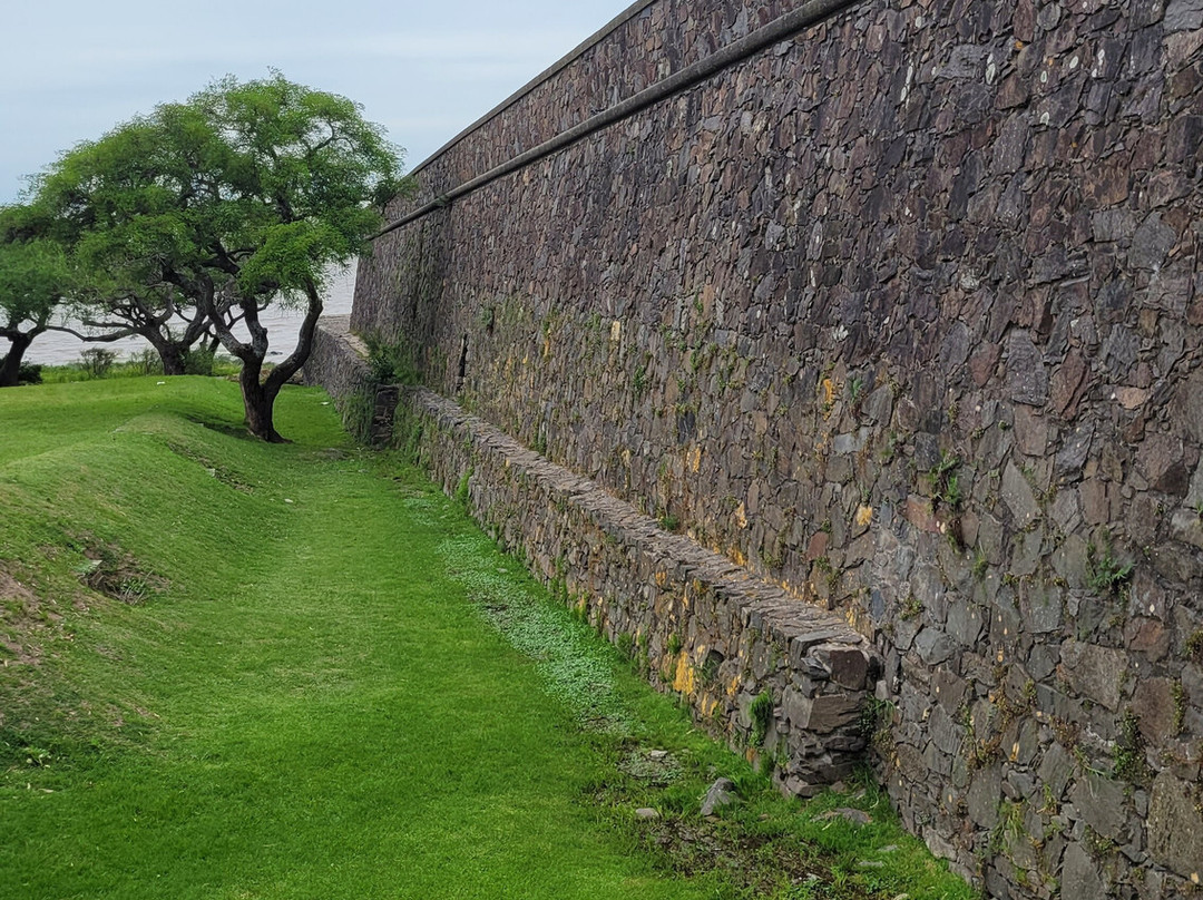 普埃塔休达德拉-科洛尼亚·德尔萨克拉门托城必去景点