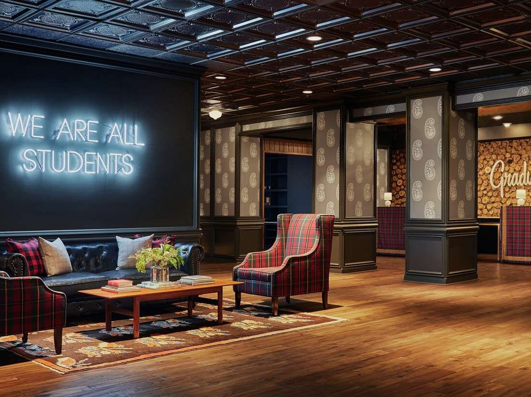 希尔顿明尼阿波利斯Graduate酒店