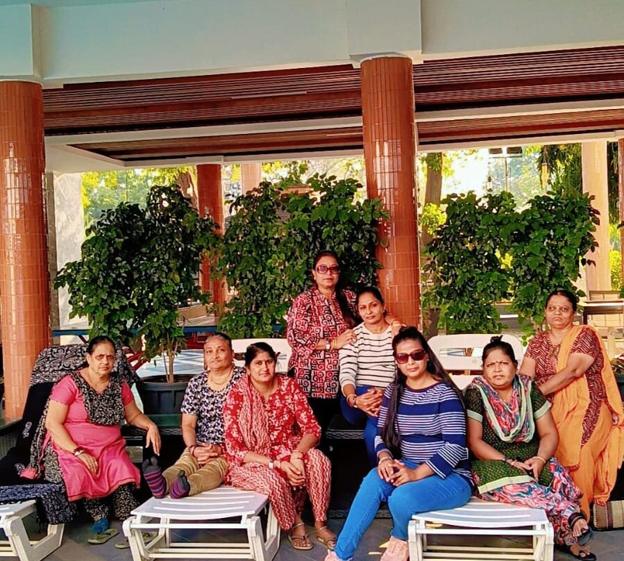 Roadies Rostel - Best Adventure Resort In Ahmedabad主图