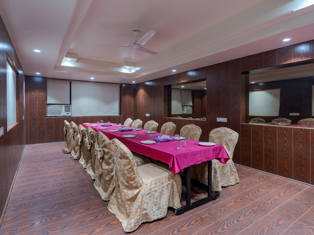 Surya International主图