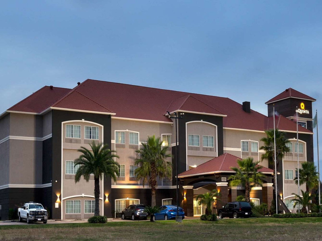 La Quinta Inn & Suites by Wyndham Alvin