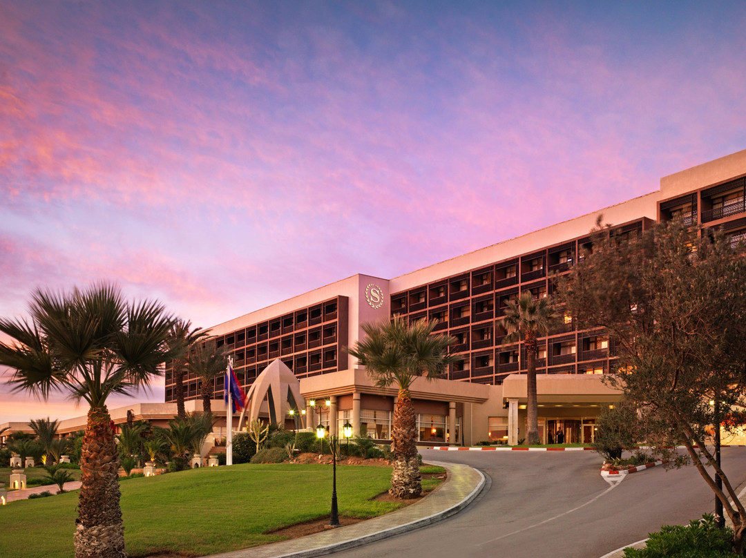 突尼斯喜来登塔楼酒店主图