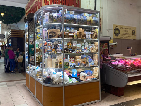 Tsentralnyy Rynok购物中心-伊尔库茨克必去景点