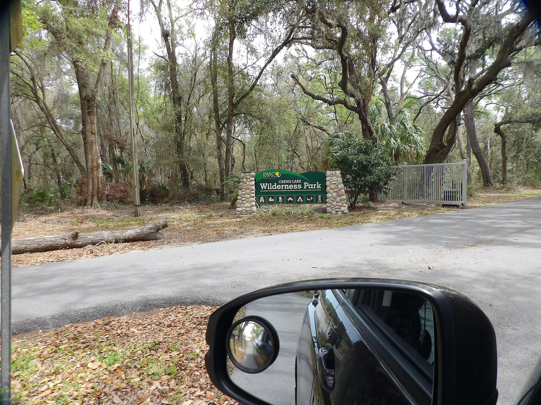 Crews Lake Wilderness Park景点图片