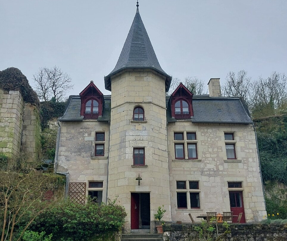 Le Petit Hureau主图