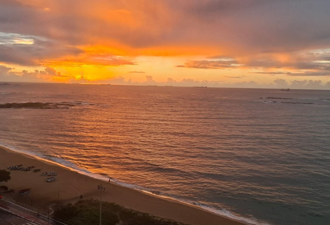 Praia de Itapuã景点图片