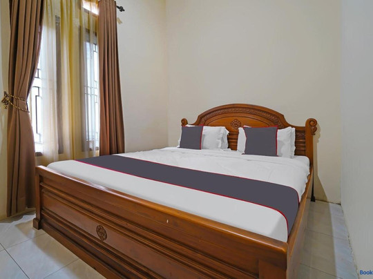 Collection O 92634 Villa Ds