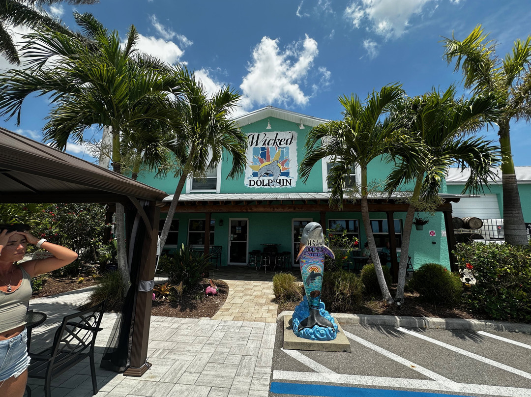 Wicked Dolphin Distillery-开普科勒尔必去景点