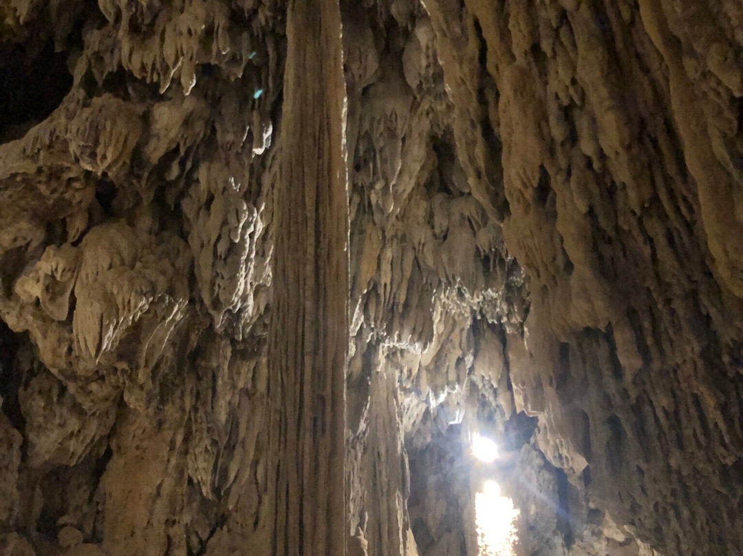 Les Grottes de Villecroze景点图片