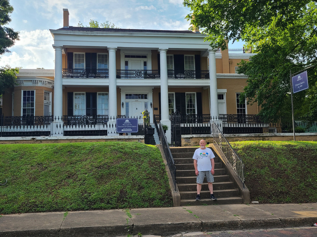 The Inn At Cedar Grove主图