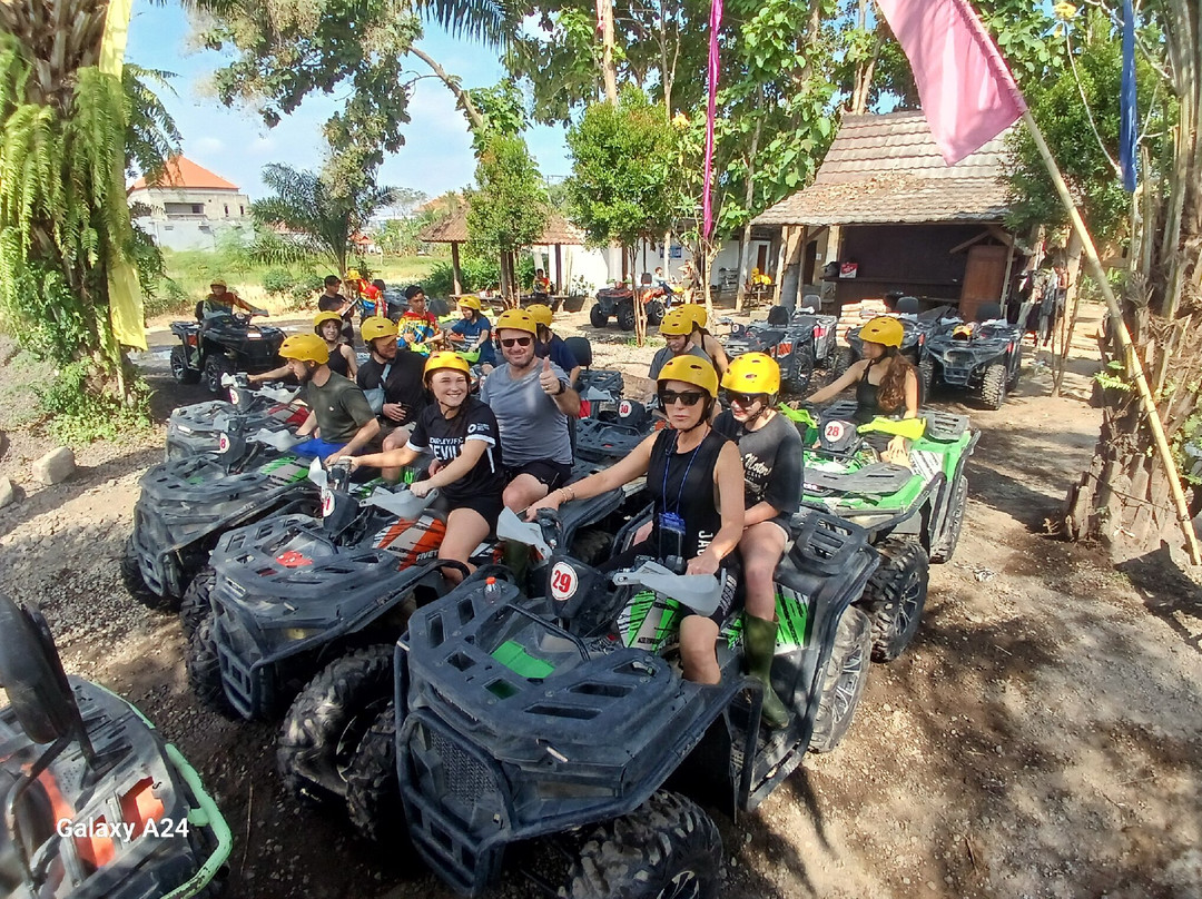 Ubud Traveltour景点图片