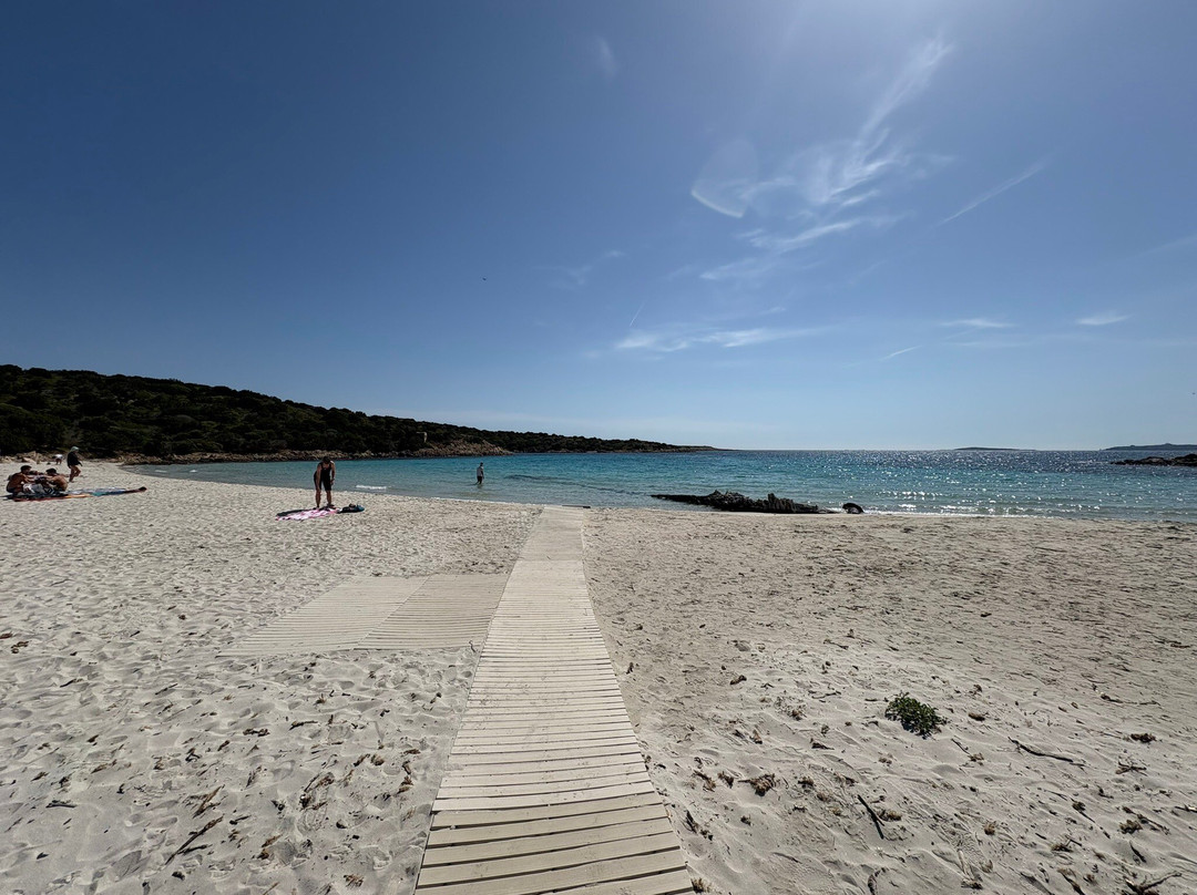Spiaggia del Relitto-Caprera必去景点