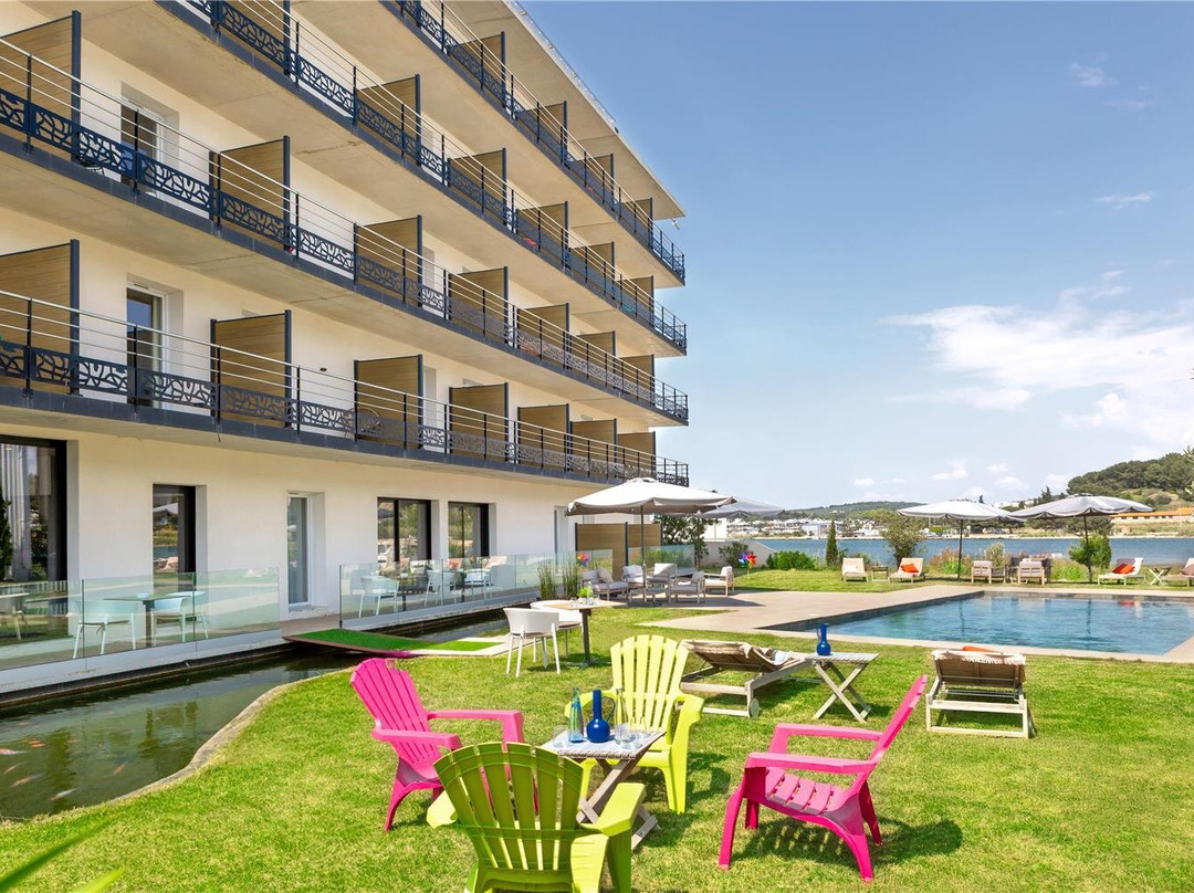 Golden Tulip Martigues Provence