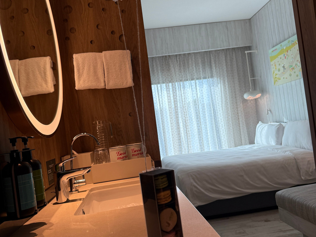 Village Hotel Sentosa by Far East Hospitality主图