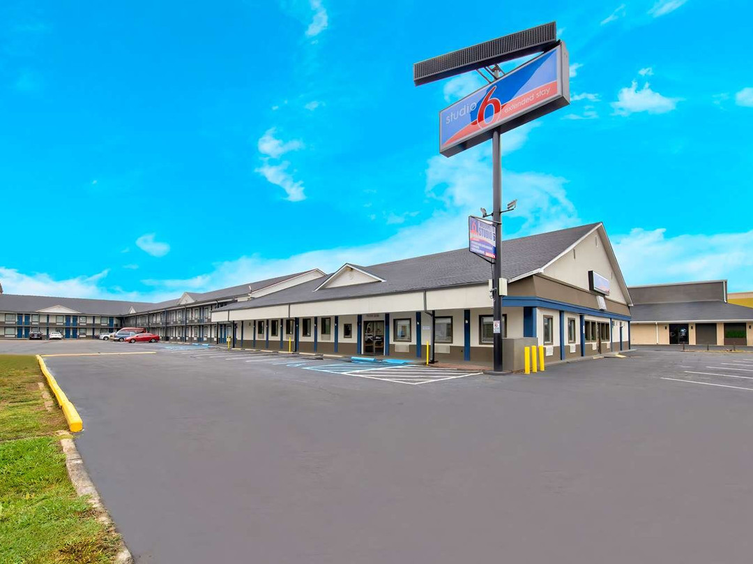 Studio 6 Jackson, MS - I-55