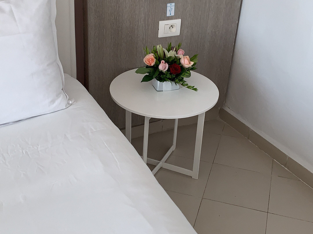 总统俱乐部酒店主图