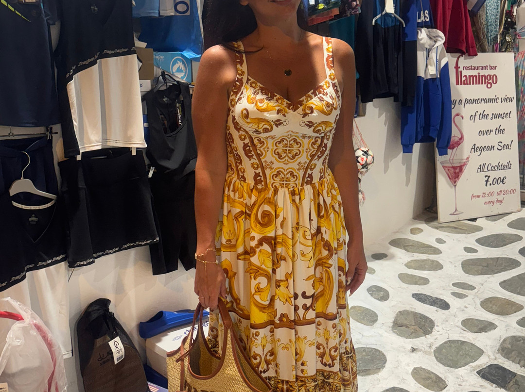 Alley Resort Wear-纳克索斯岛必去景点