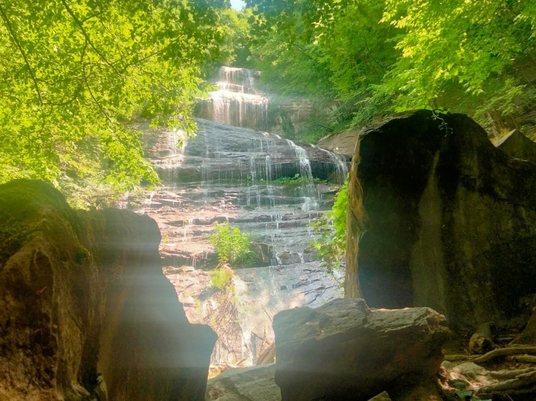 Cascata della Volpara e della Prata-Acquasanta Terme必去景点