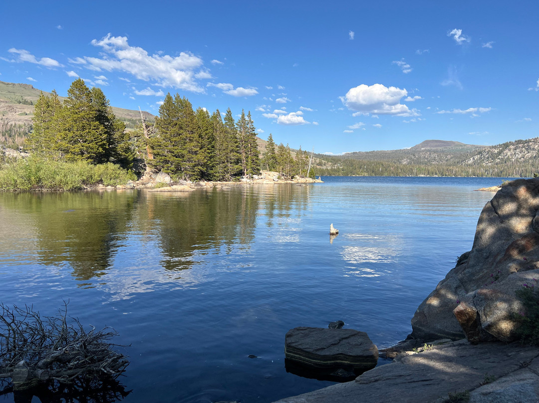 Caples Lake Resort主图