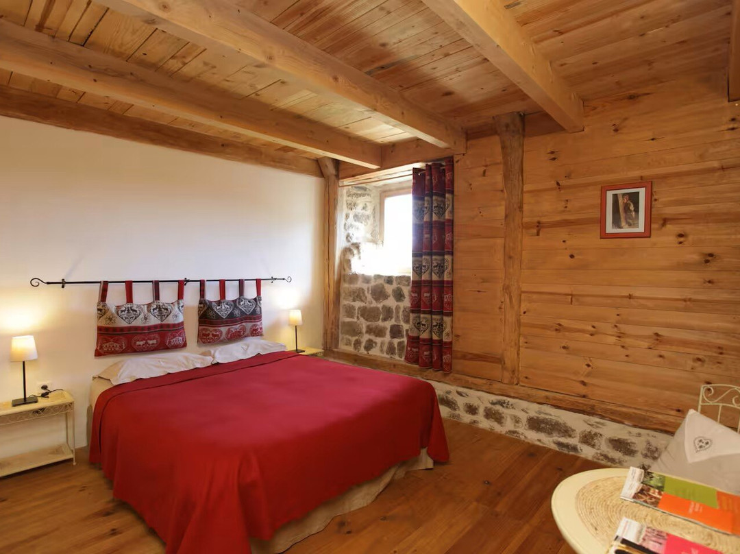Maison D'hotes La Longerine主图