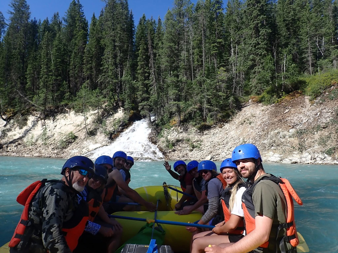 Kootenay River Runners-Radium Hot Springs必去景点
