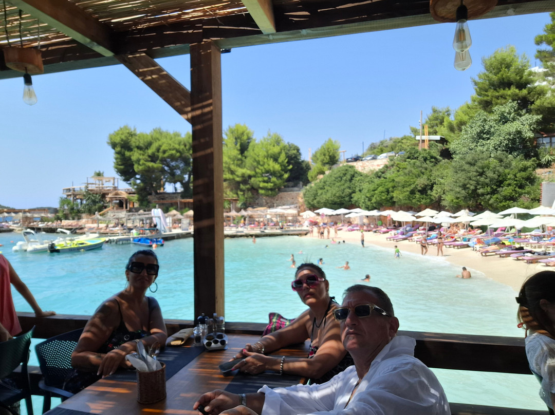Black pearl ksamil
