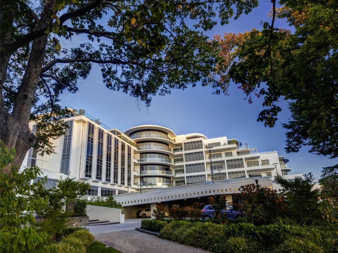 曼特拉查尔斯酒店 - 朗塞斯顿主图