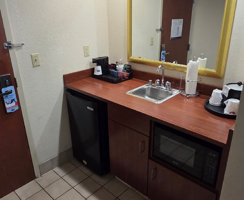 Hampton Inn & Suites Springfield-Southwest主图