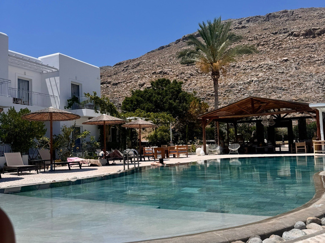 Caesars Gardens Hotel & Spa主图