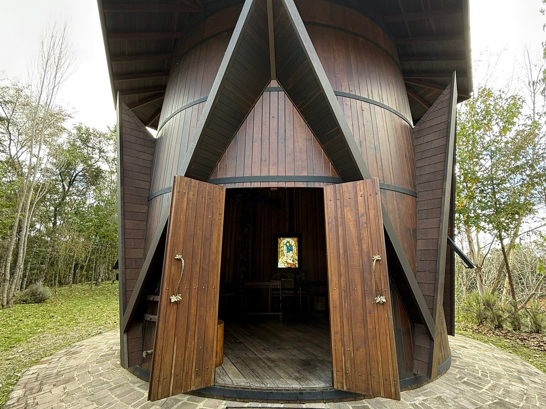 Familia Fardo Vinícola-Quatro Barras必去景点