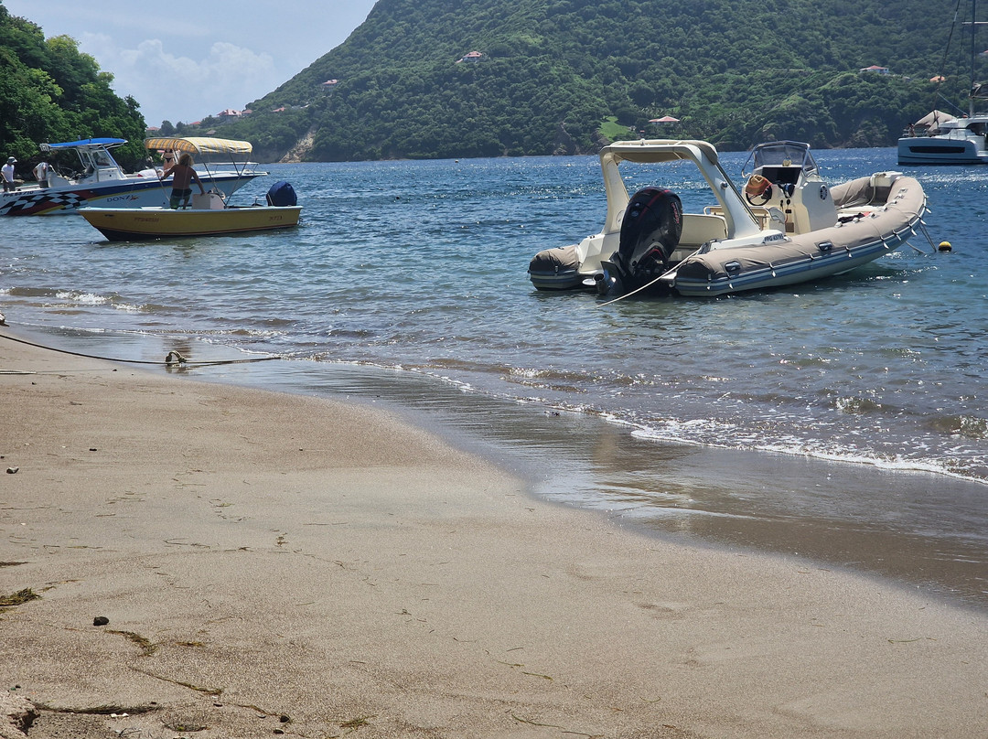 Blue Boat Rental-Gourbeyre必去景点