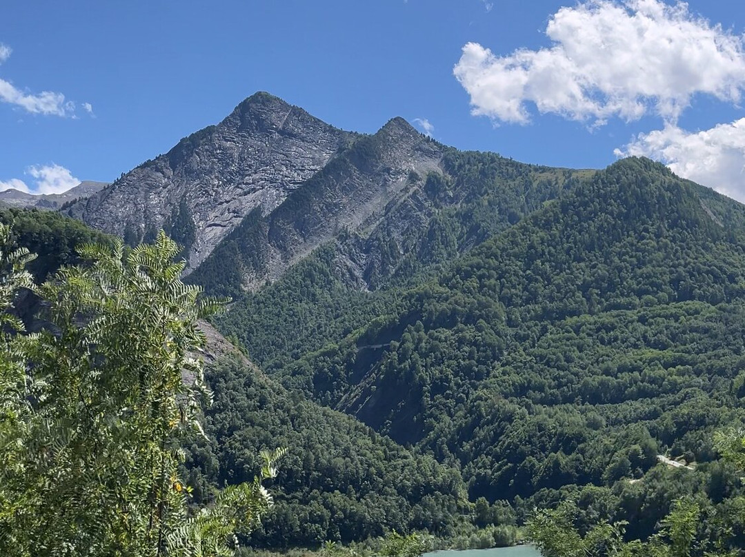 Moto-Plaisir-Ville-la-Grand必去景点