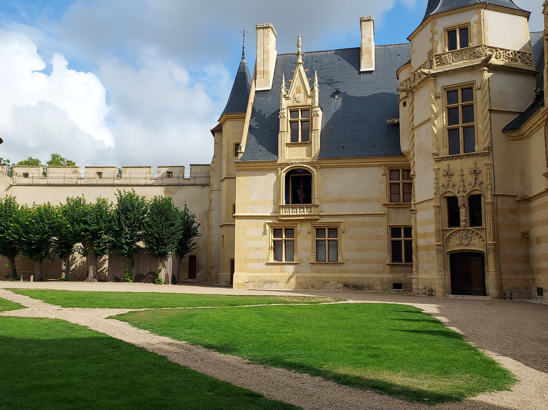 Château d'Ainay-le-Vieil-Ainay-le-Vieil必去景点