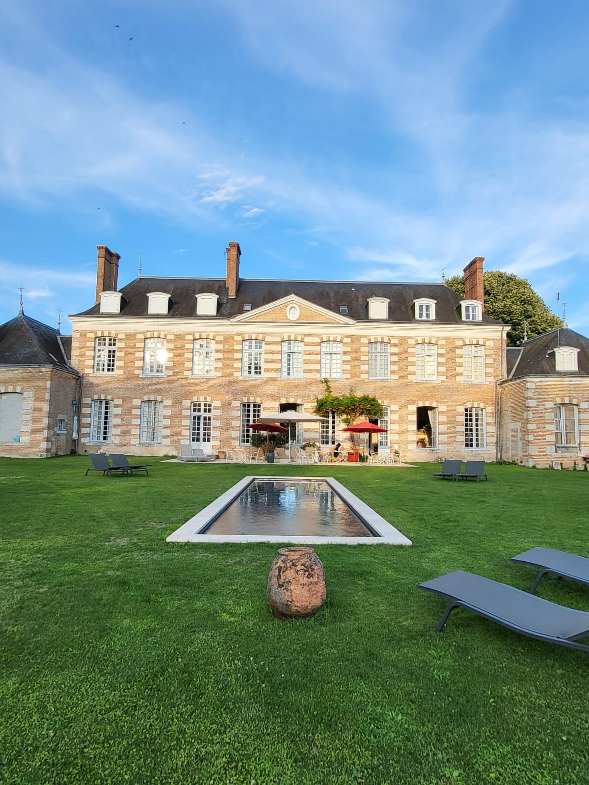 Château de la Giraudière-官方