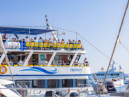 Triton Cruises-罗德城必去景点