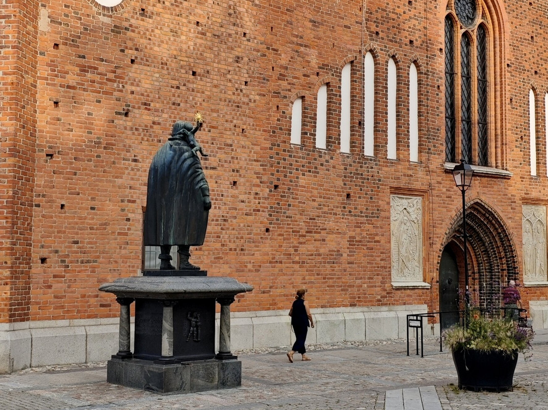 The Statue of Bishop Rudbeckius by Carl Milles-韦斯特罗斯必去景点