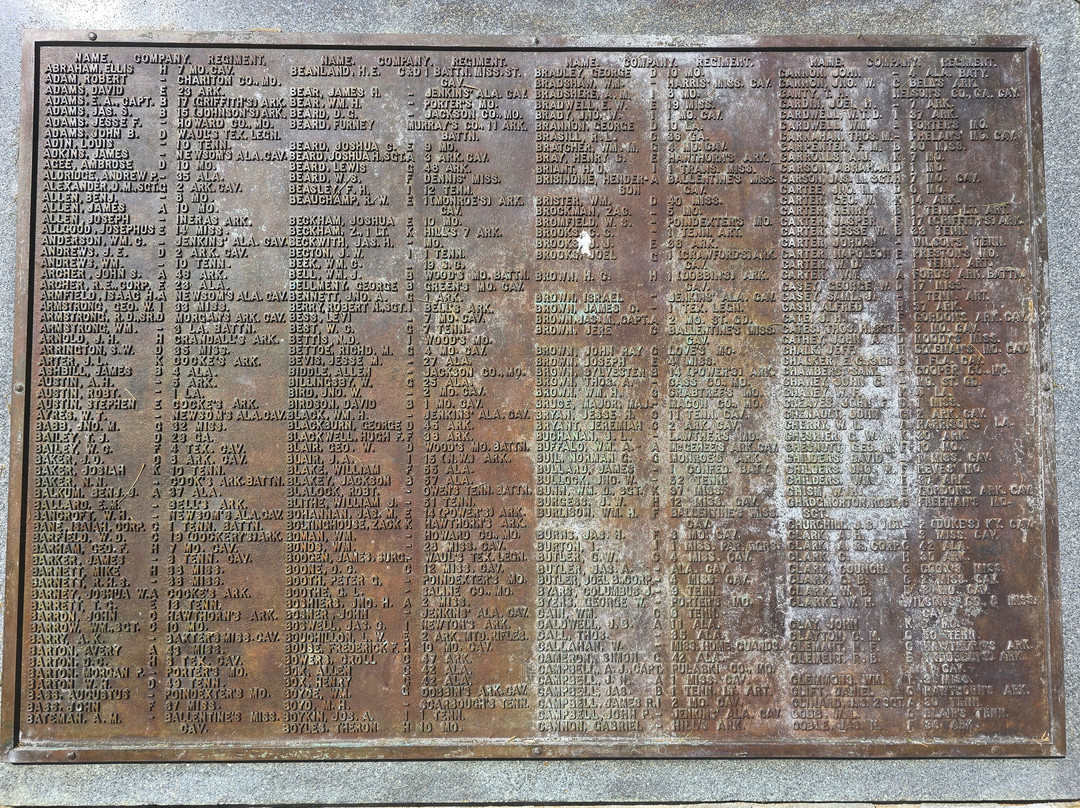 North Alton Confederate Cemetery-奥尔顿塔必去景点