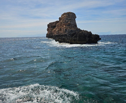 Cruise Cormoran-卡尔维亚必去景点