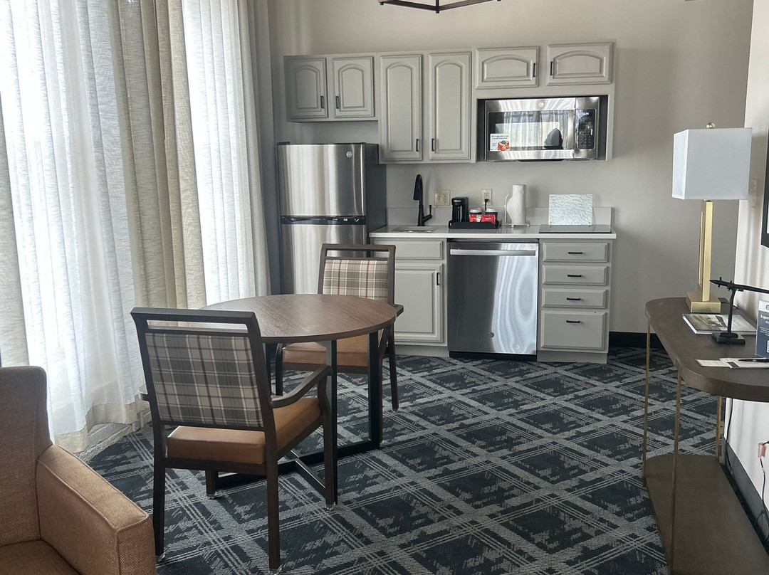 Hotel At Old Town主图