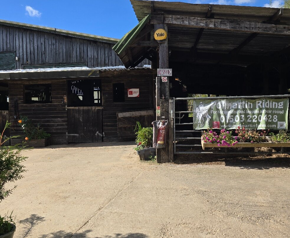 Polmartin Riding Equestrian Site-利斯卡德必去景点