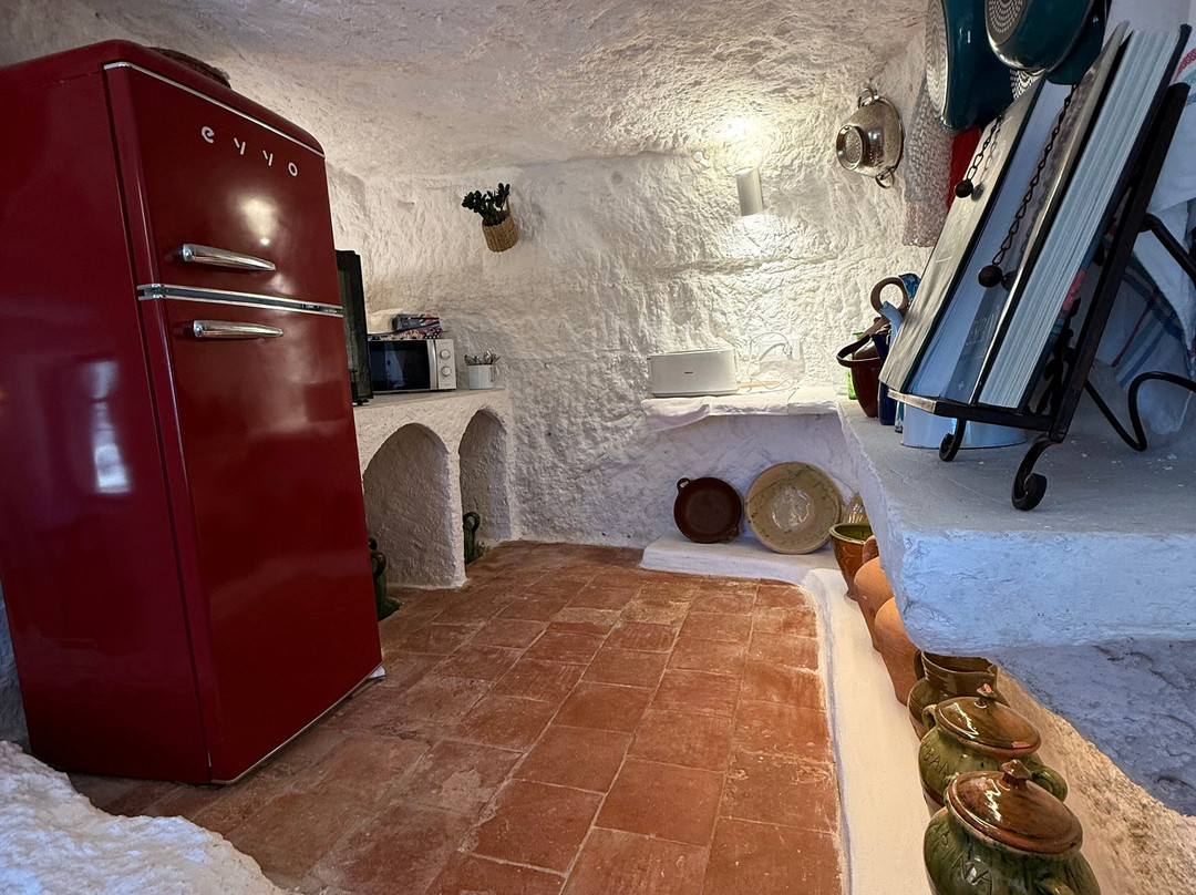 Cuevas del Agujero-Chinchilla de Monte-Aragon必去景点