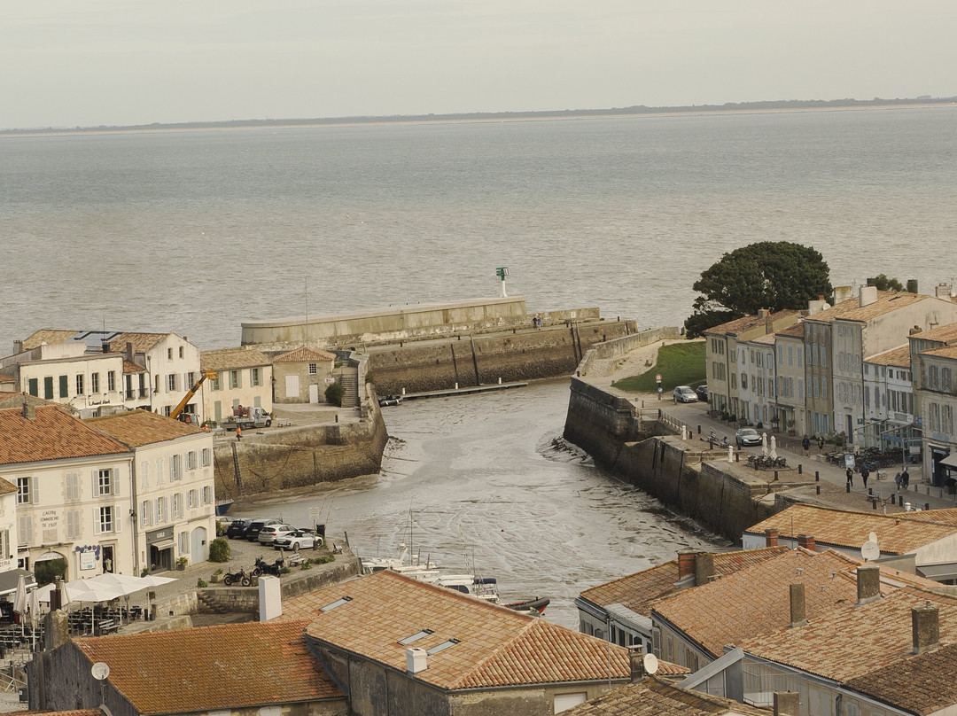 Clocher Observatoire-Saint Martin de Re必去景点