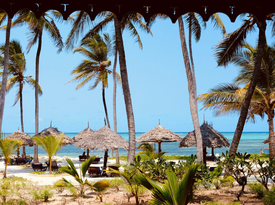 微风海滩俱乐部及Spa酒店主图